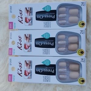 3- 24 CT  PACKS NIB KISS SHORT LENGTH PRESS ON MANICURE / ROLLER DERBY - NUDE
